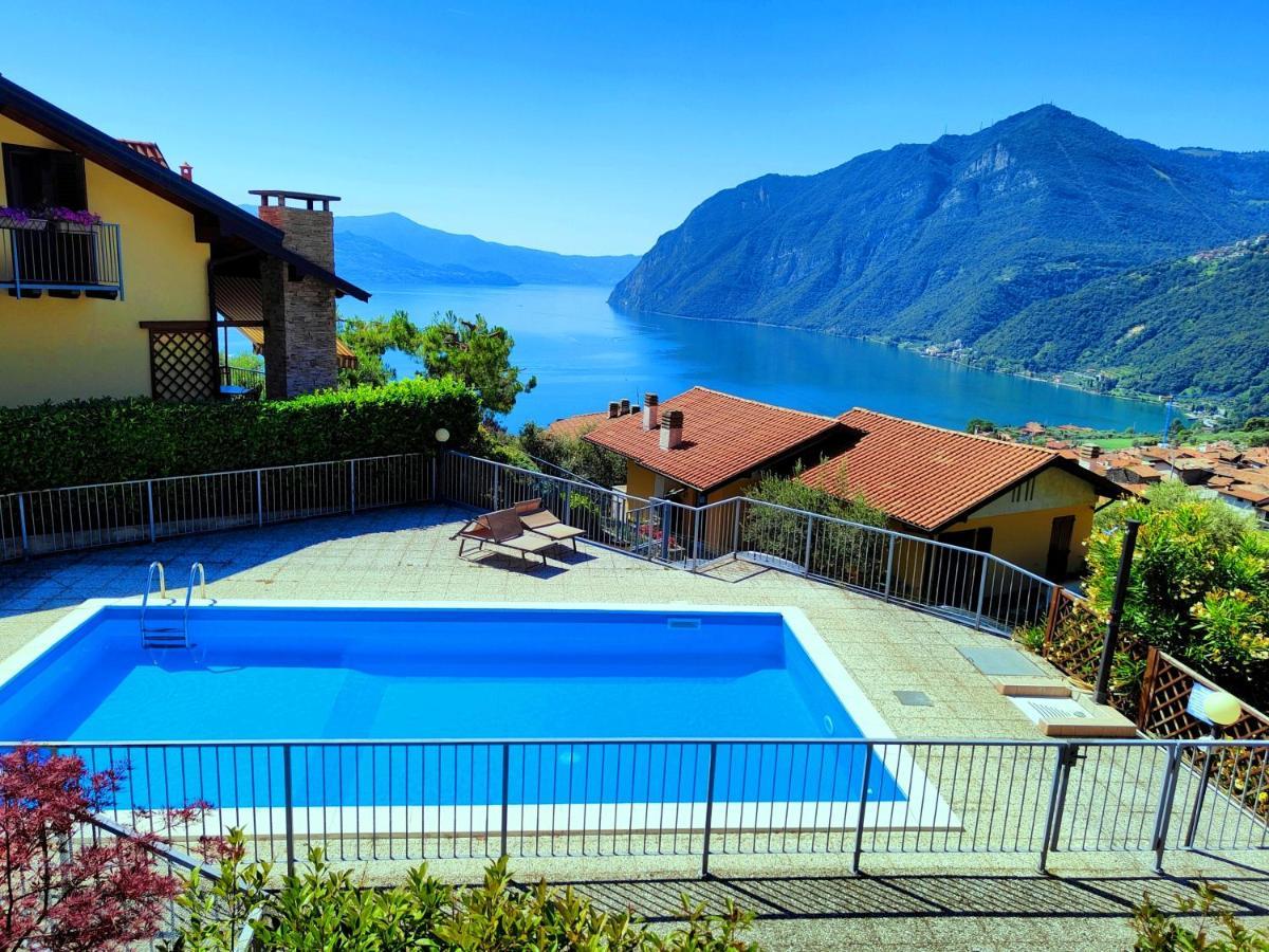 Happy Guest Apartments - Lake Panorama & Pool Riva di Solto Bagian luar foto